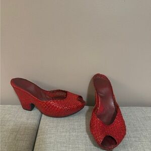 Pons Quintana Red Peep-toe Woven Mules